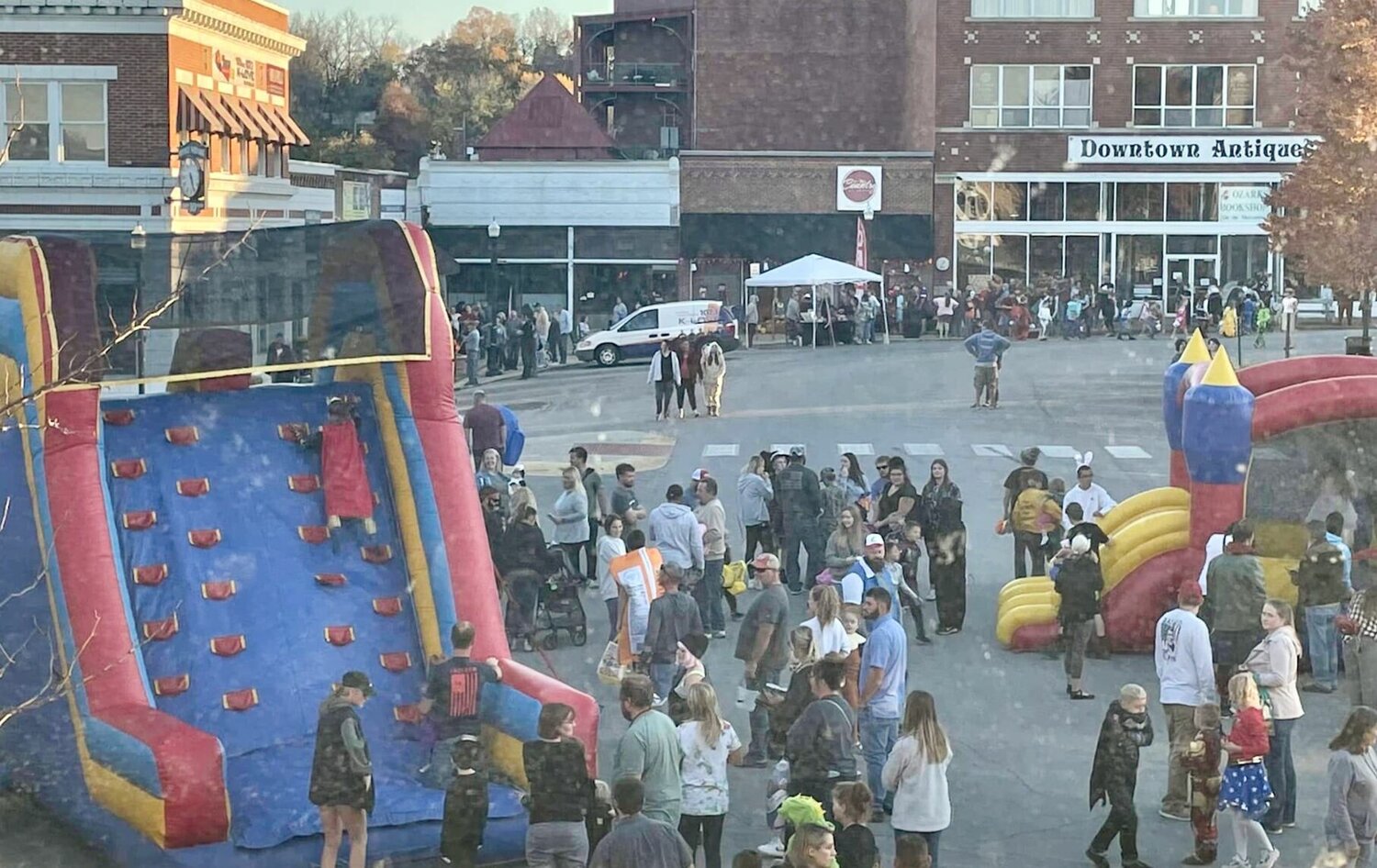 A vibrant snapshot from the 2022 "Scare on the Square" event in downtown West Plains captures the sheer joy and community spirit of the occasion, which drew in a crowd of over 1,000 people. As witches, superheroes, and an array of fantastical characters fill the square, the photo showcases the event's magical ability to bring people together for an unforgettable Halloween celebration. Get ready to experience the fun all over again this year, as the West Plains Downtown Revitalization group promises even more spooktacular festivities on Tuesday from 5 to 7 p.m.